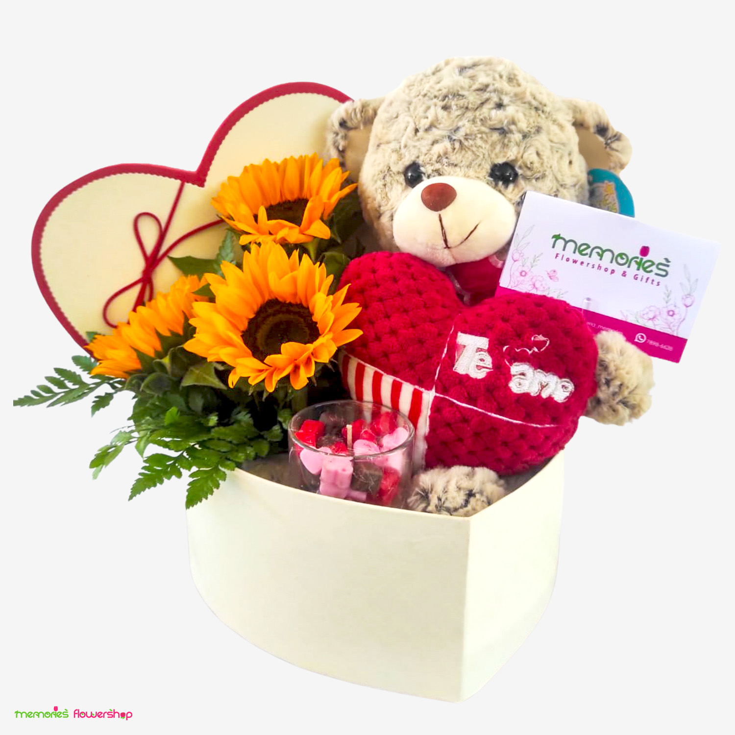 Perfecto arreglo con oso, vela y girasoles para celebrar el 21 de septiembre, Día de las Flores Amarillas. Peluche de oso con vela de cera de soja y girasoles