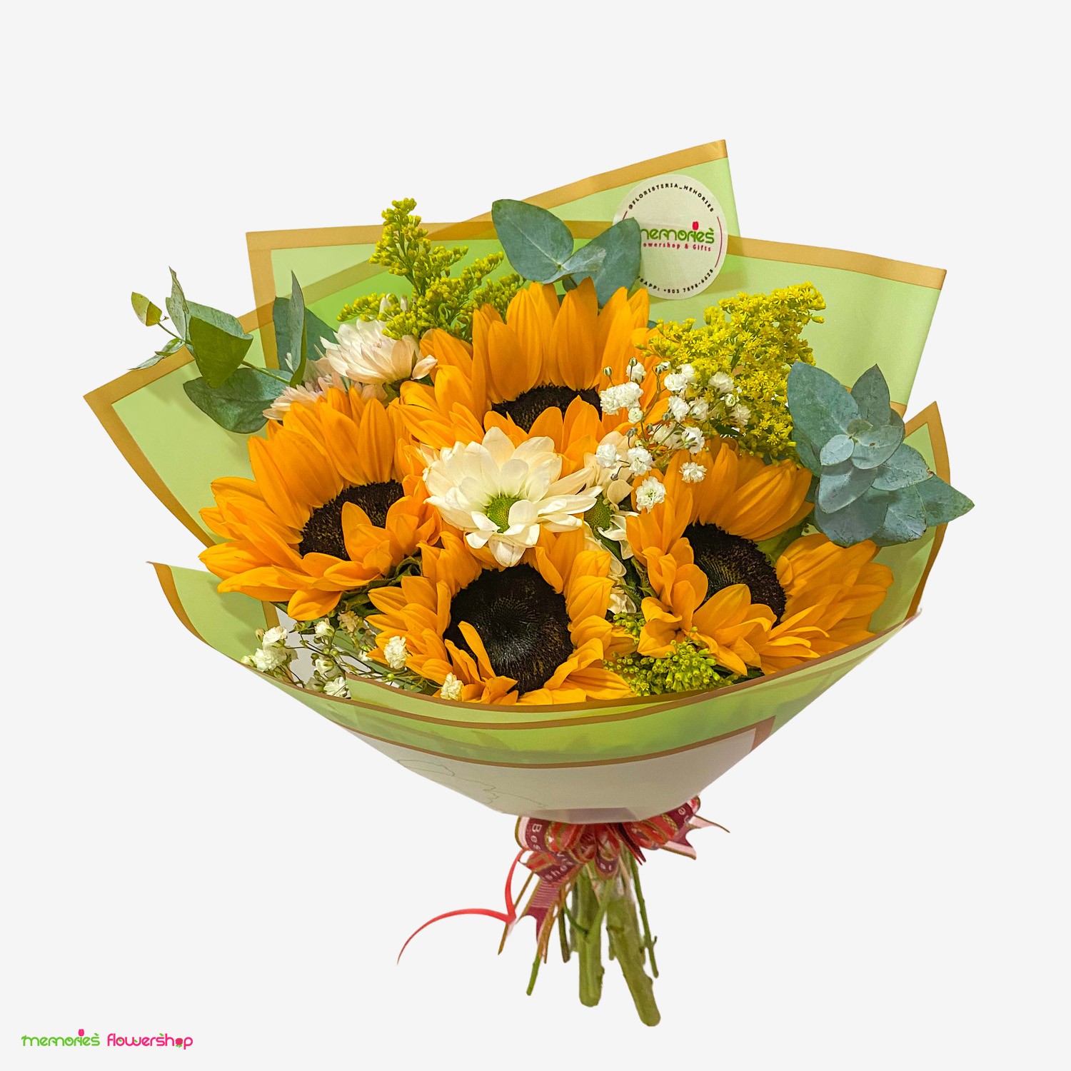 Encantador ramillete de girasoles, solidago, shastas y eucalipto, perfecto para iluminar cualquier ocasión especial. Ramillete con girasoles, solidago, shastas y eucalipto