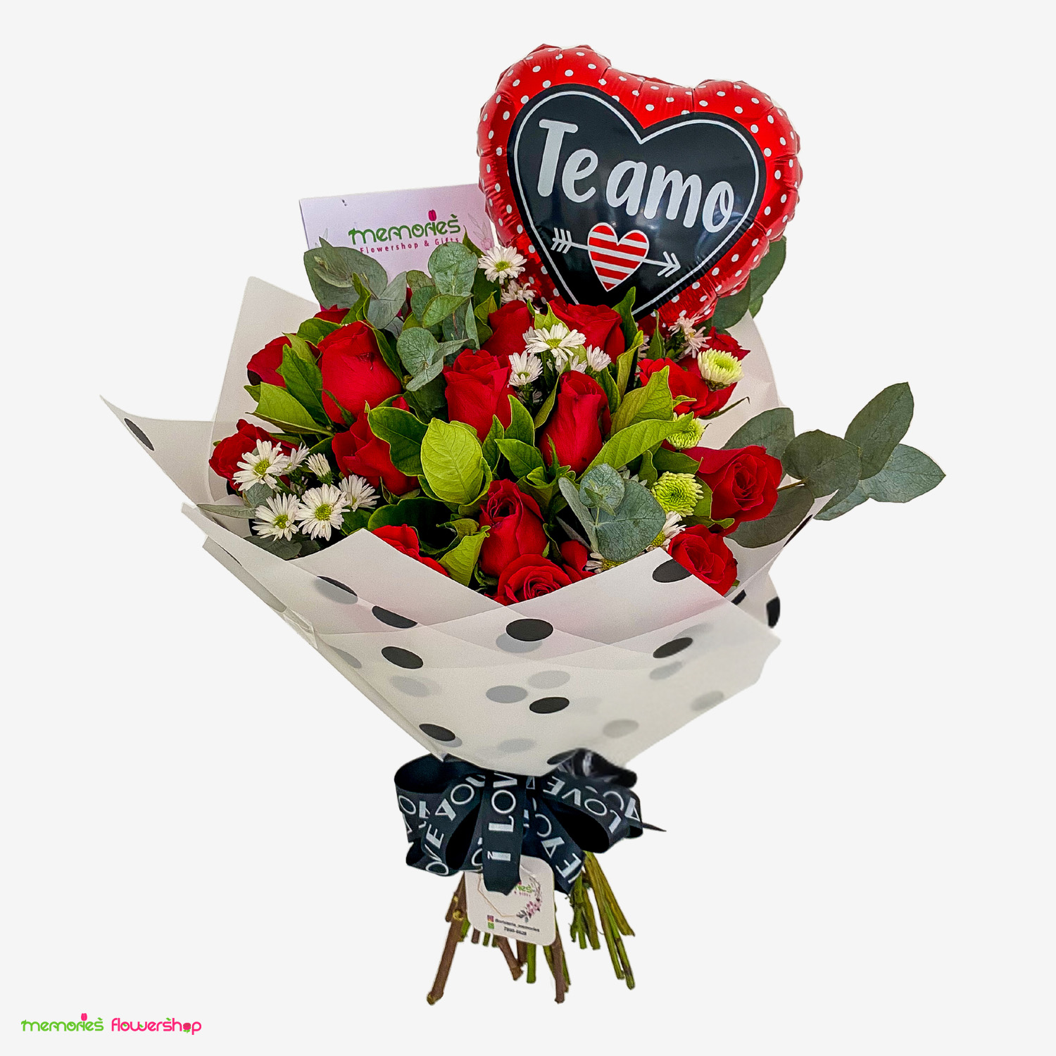 Ramo "Eterno Resplandor": un impresionante arreglo floral con 25 rosas rojas de Ecuador, montecasino, follajes y un globo pequeño. Ramo "Eterno Resplandor" con 25 rosas rojas de Ecuador, montecasino, follajes y un globo pequeño