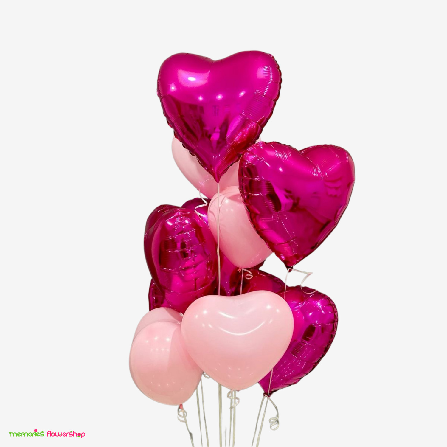 Set de 4 globos de látex y 6 globos foil con helio, ideal para cualquier ocasión especial. Set de globos con helio: 4 globos de látex y 6 globos foil.